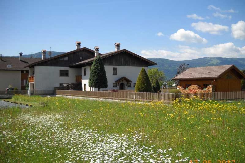 B&B L'Isola Delle Rose Sovramonte Exterior foto